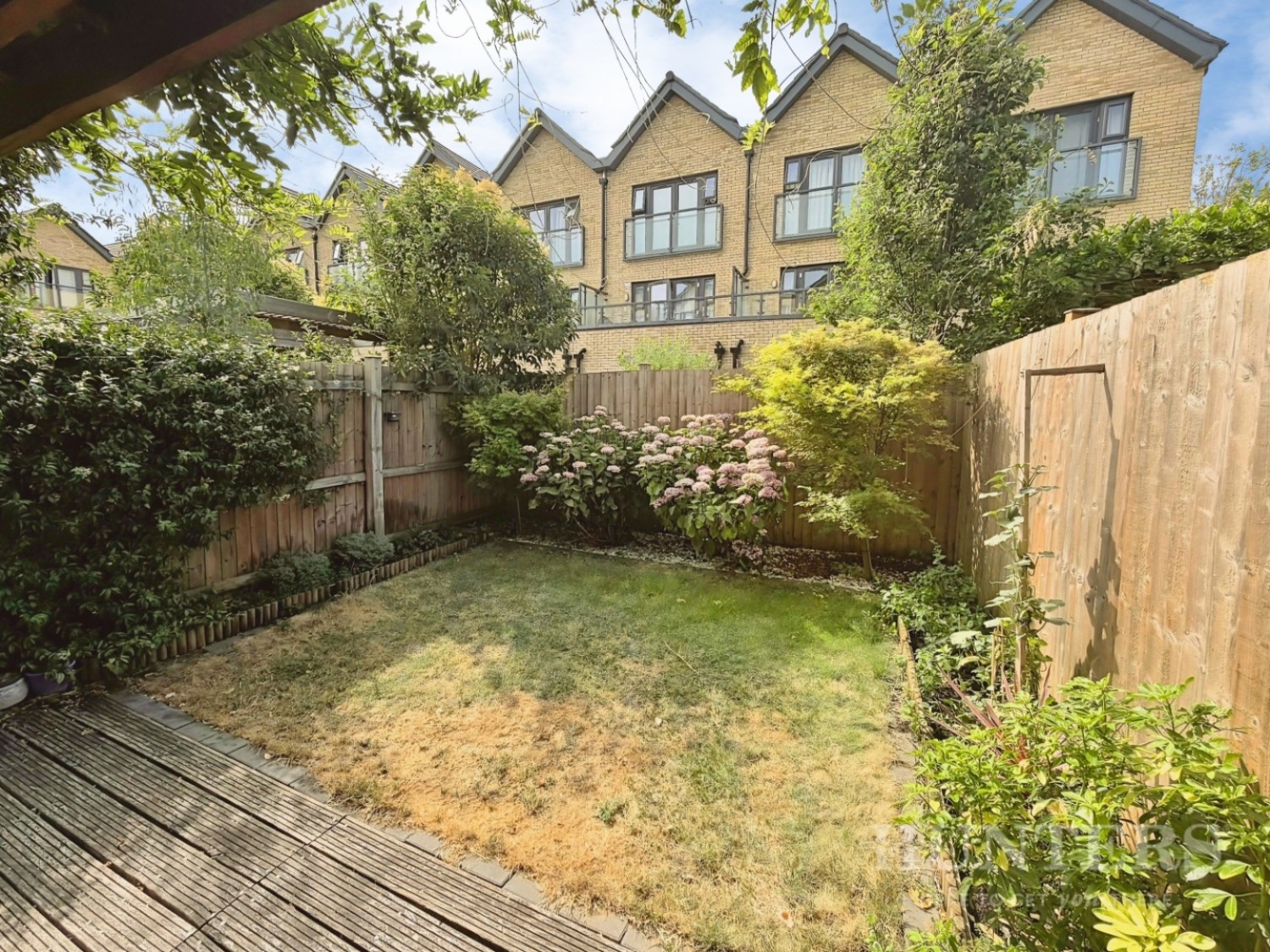 3 bedroom House for sale in Daffodil Close, Mitcham Junction