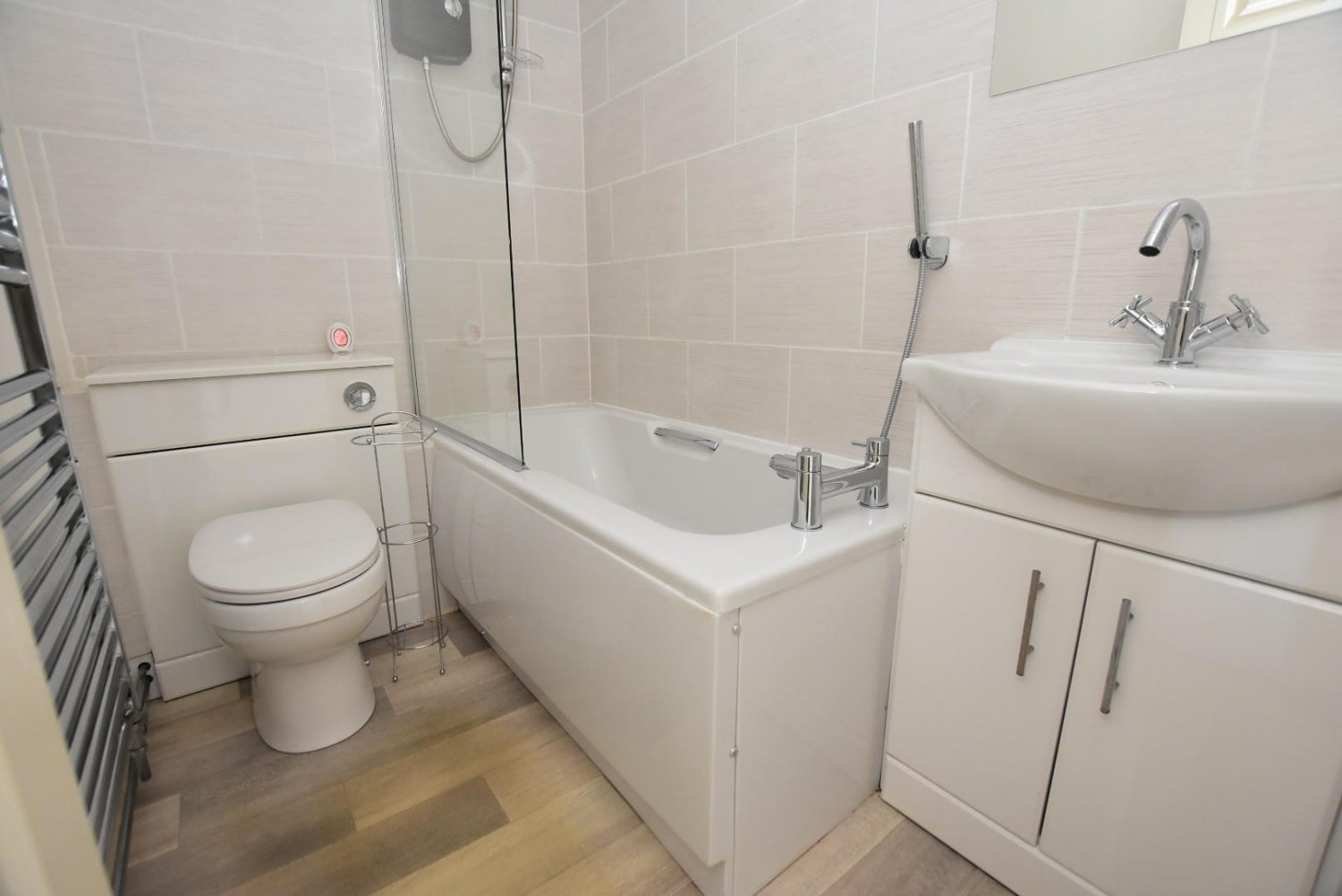 3 bedroom House to let in Muirfield Close, Tapton, Chesterfield, S41 0SS