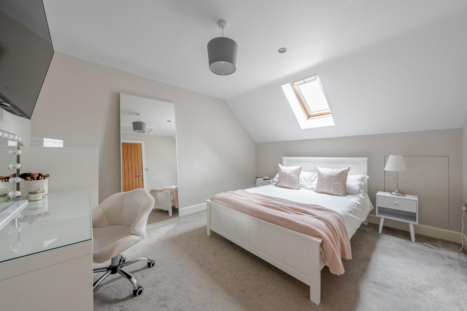 6 bedroom House for sale in Hall Close, Church Fenton, Tadcaster