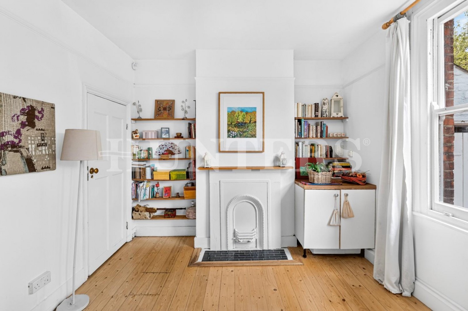 2 bedroom House for sale in Sherringham Avenue, London