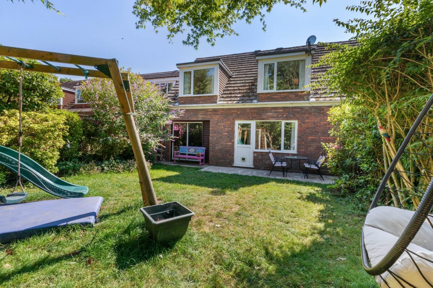 3 bedroom House for sale in The Gowers, Amersham, Buckinghamshire, HP6 6ER
