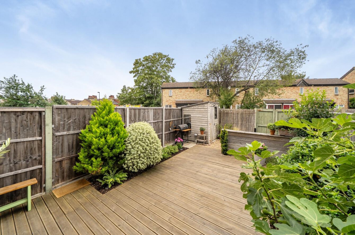 2 bedroom Flat for sale in Farley Road, London, SE6 2AF