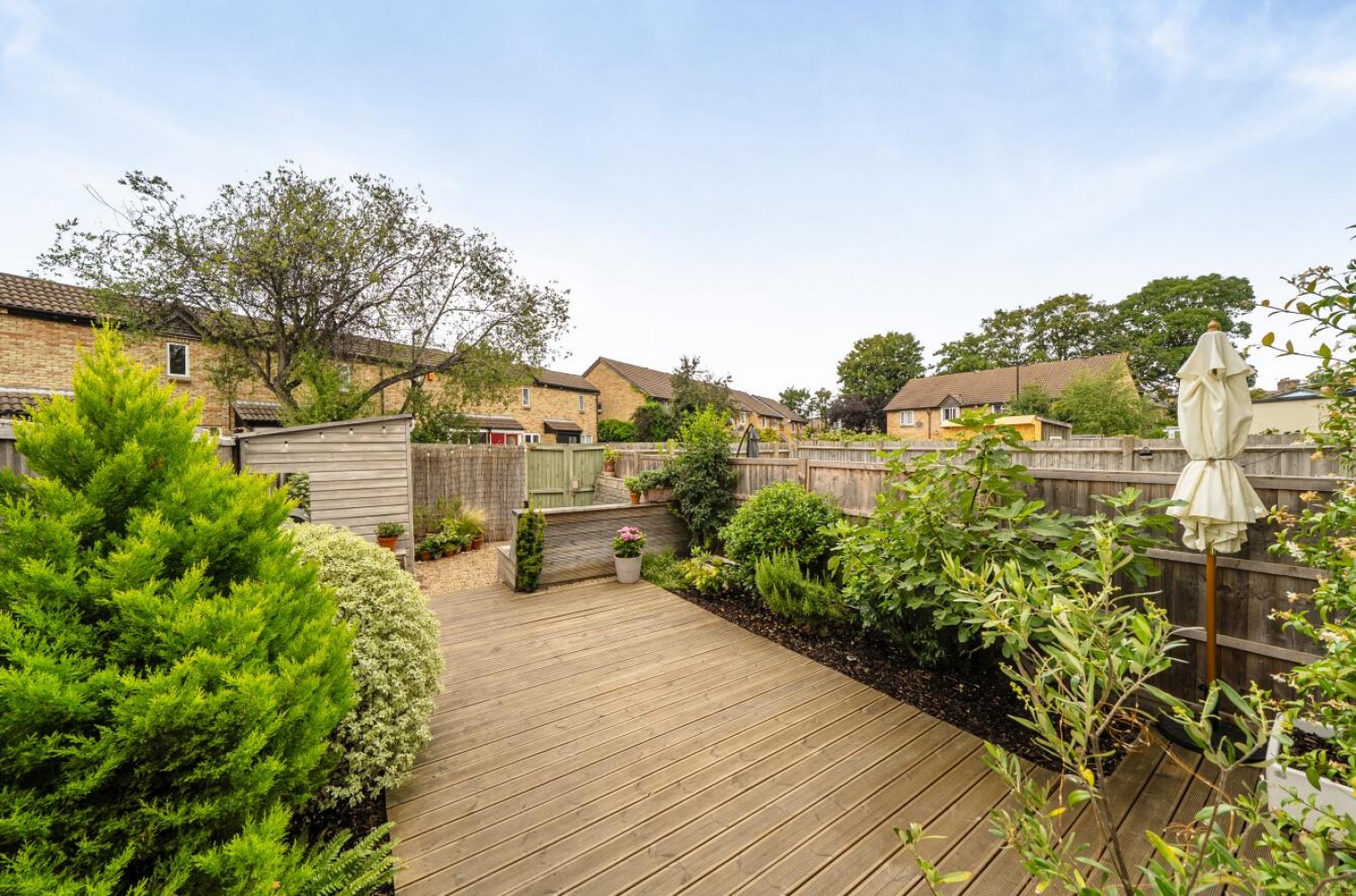 2 bedroom Flat for sale in Farley Road, London, SE6 2AF