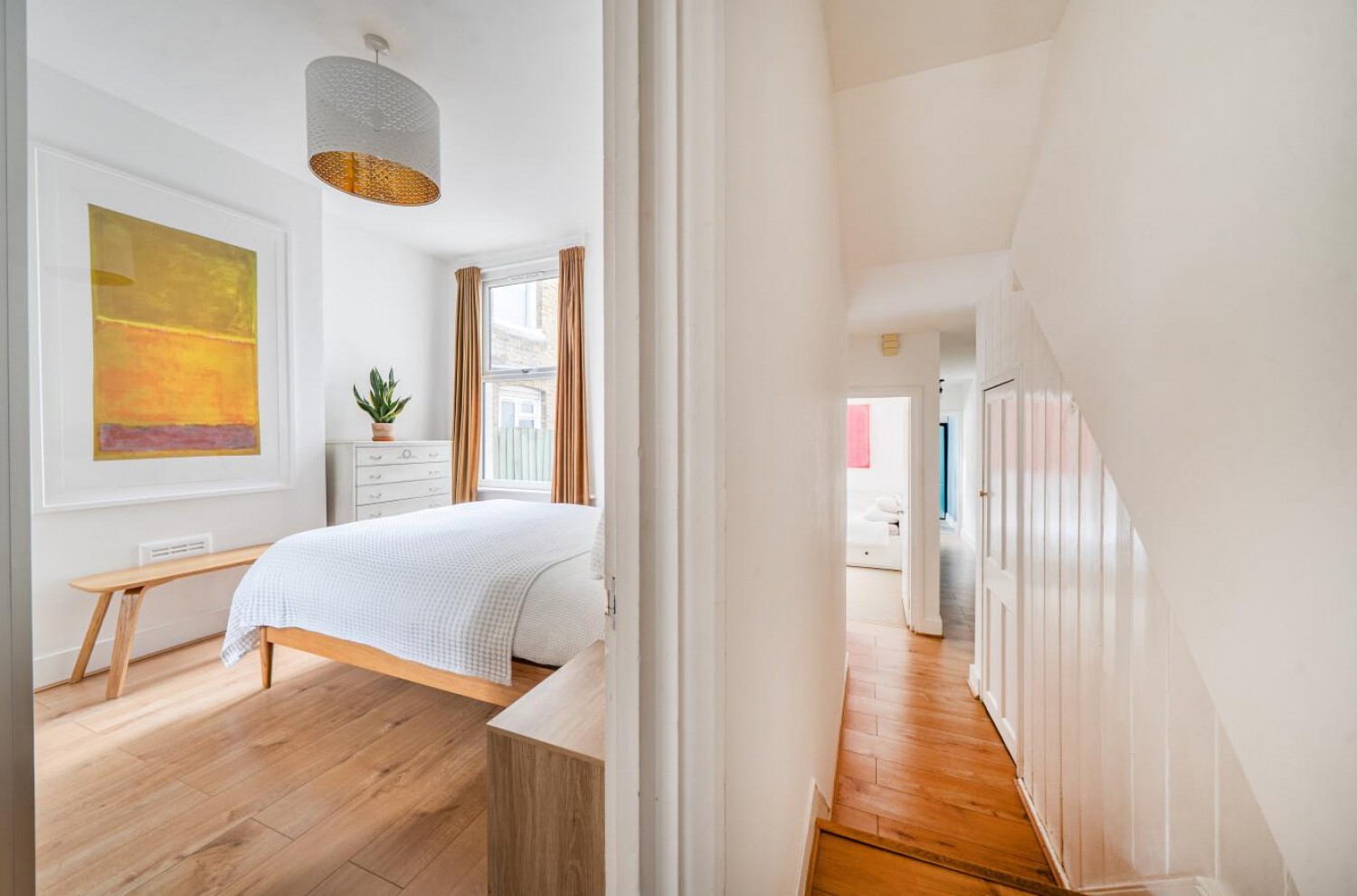 2 bedroom Flat for sale in Farley Road, London, SE6 2AF