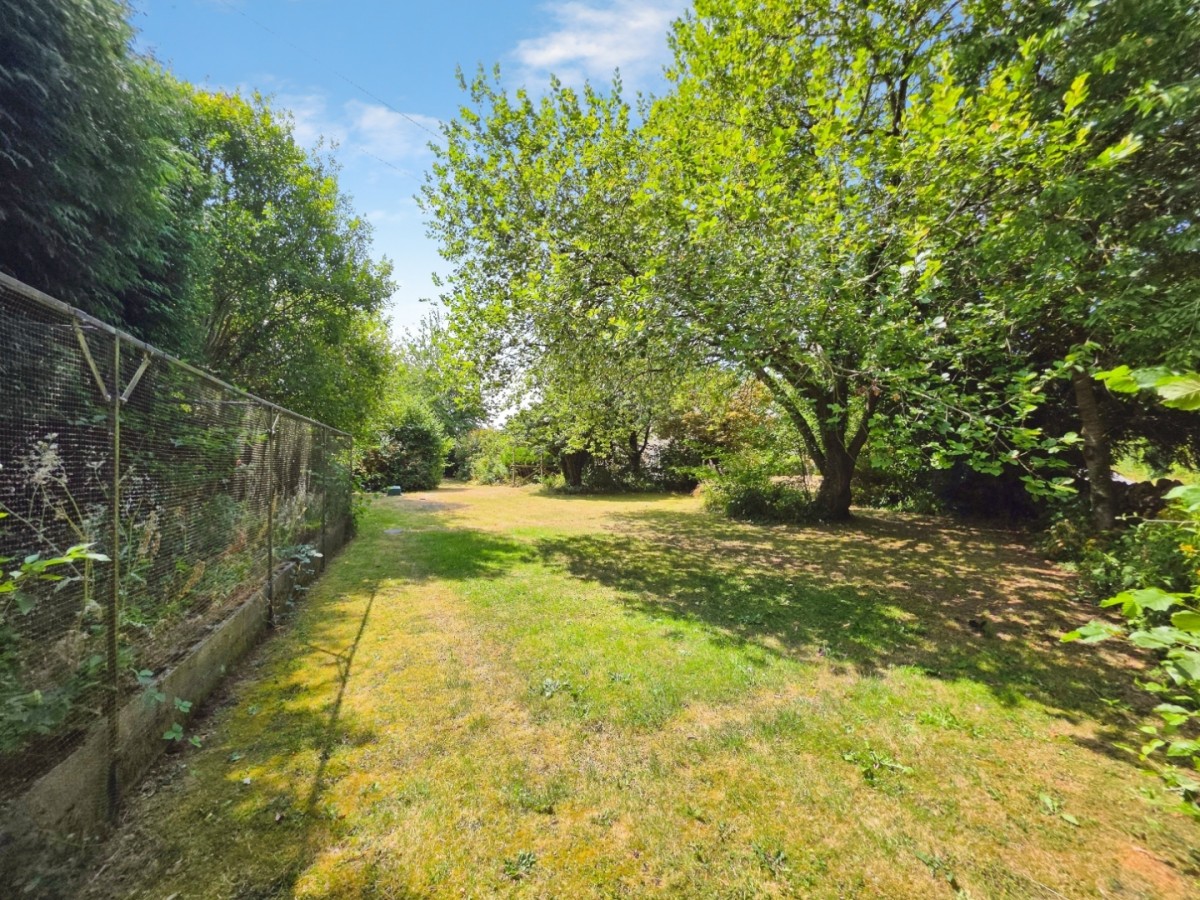 Nympsfield, Stonehouse, GL10 3TR