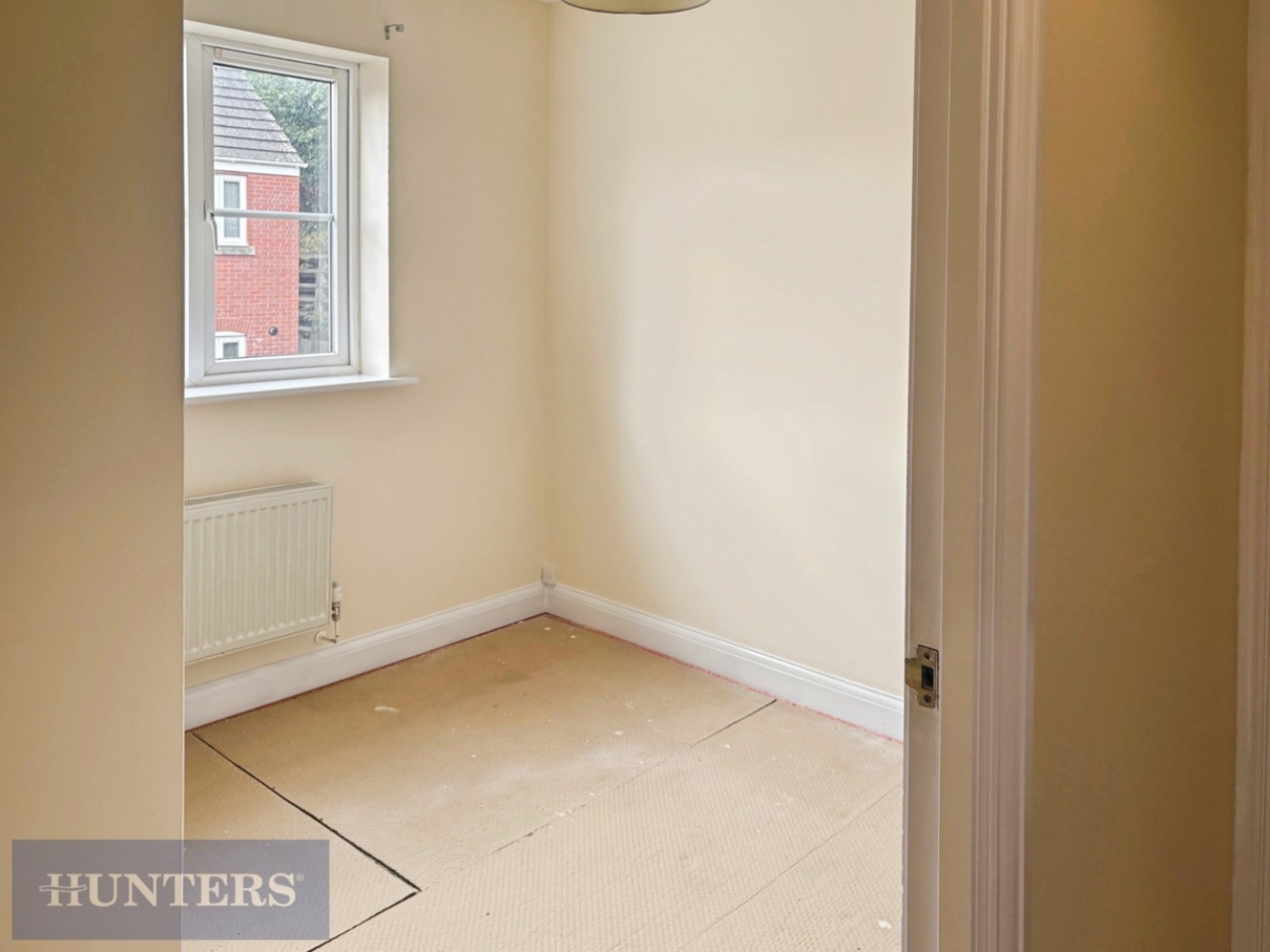 2 bedroom Flat to let in Medley Court, Exeter, EX4 2QN