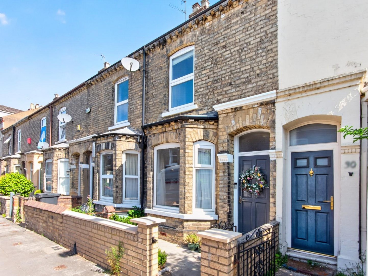 2 bedroom House for sale in Neville Terrace, York