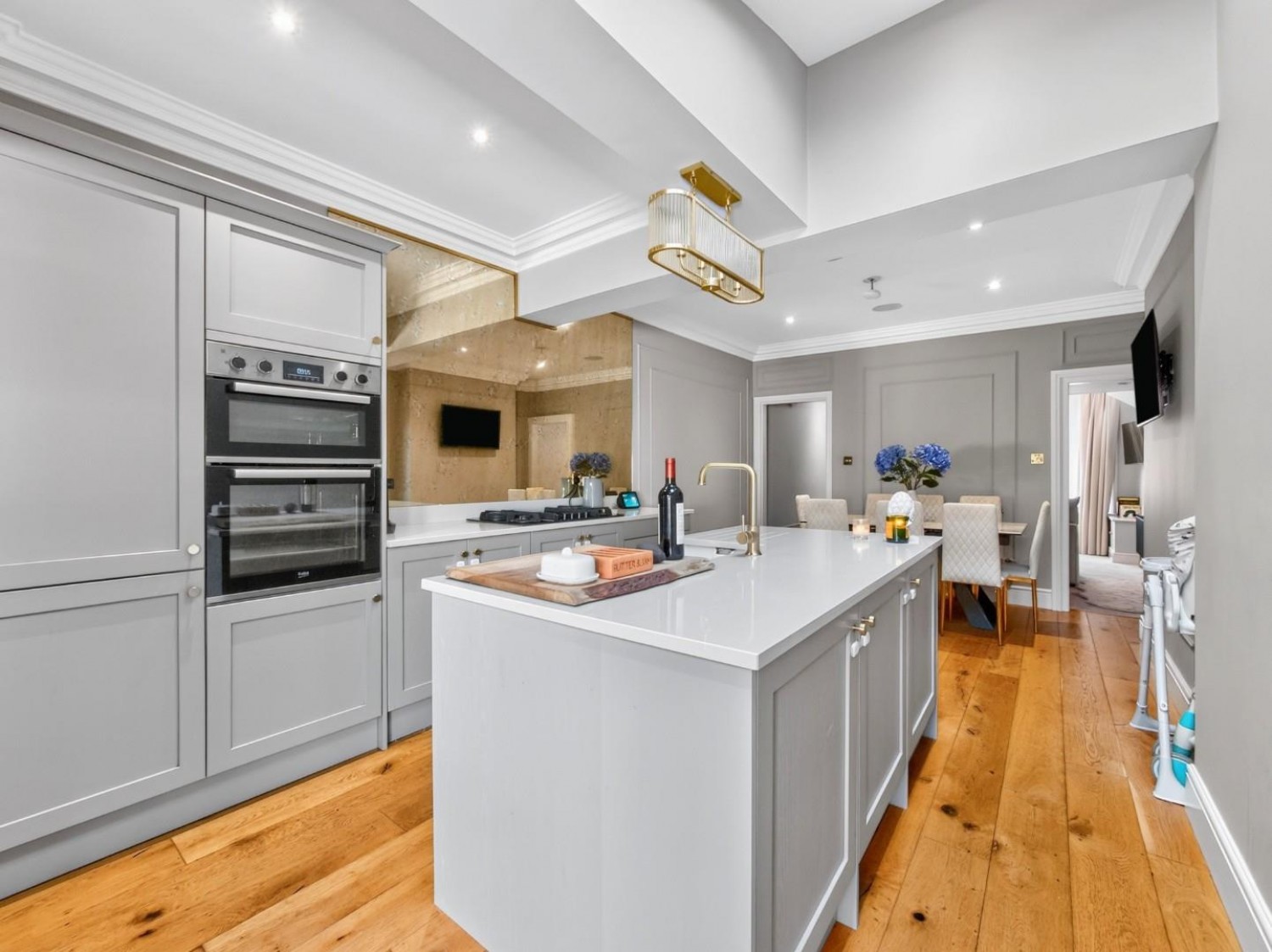 2 bedroom House for sale in Neville Terrace, York