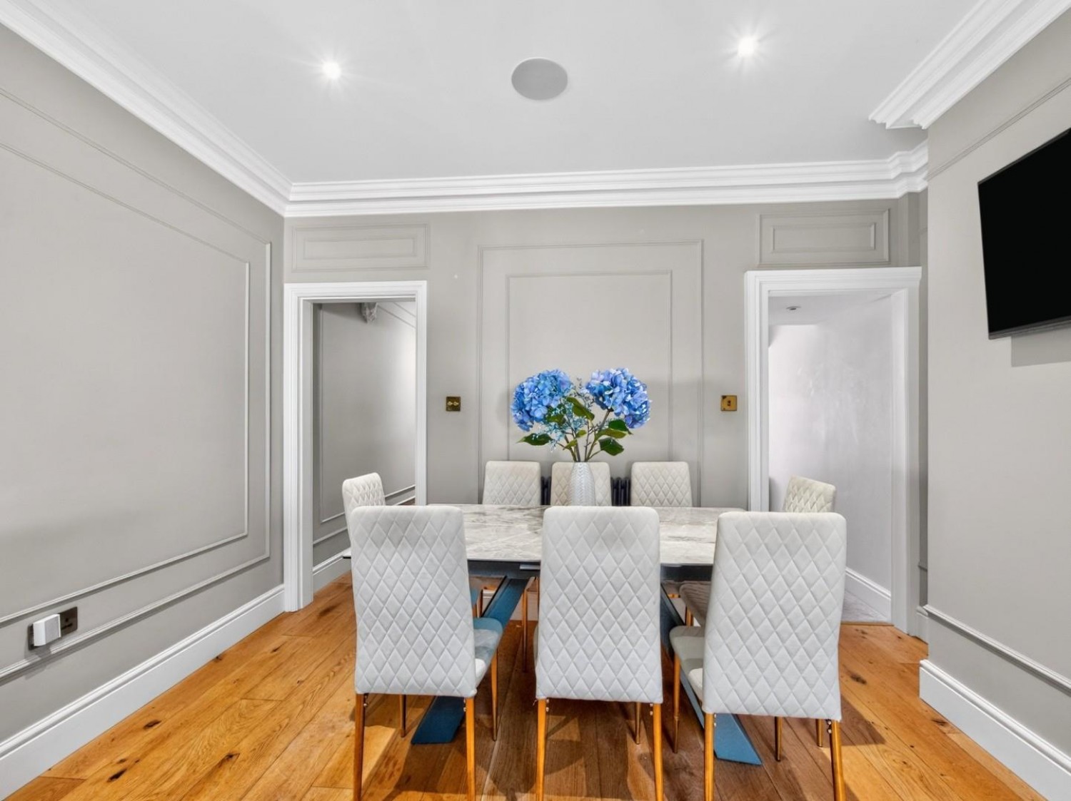 2 bedroom House for sale in Neville Terrace, York