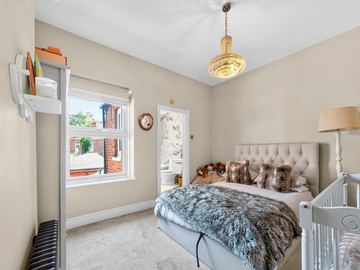 2 bedroom House for sale in Neville Terrace, York