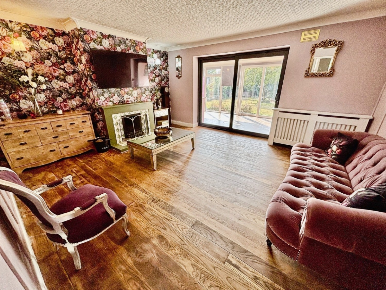 5 bedroom House for sale in St. Helens Way, Hemswell, Gainsborough