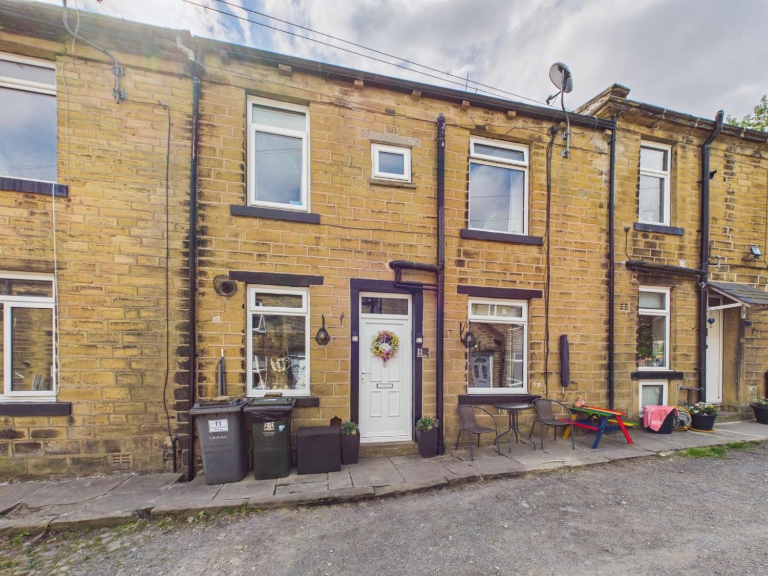 3 bedroom House for sale in Victoria Street, Wilsden, Bradford