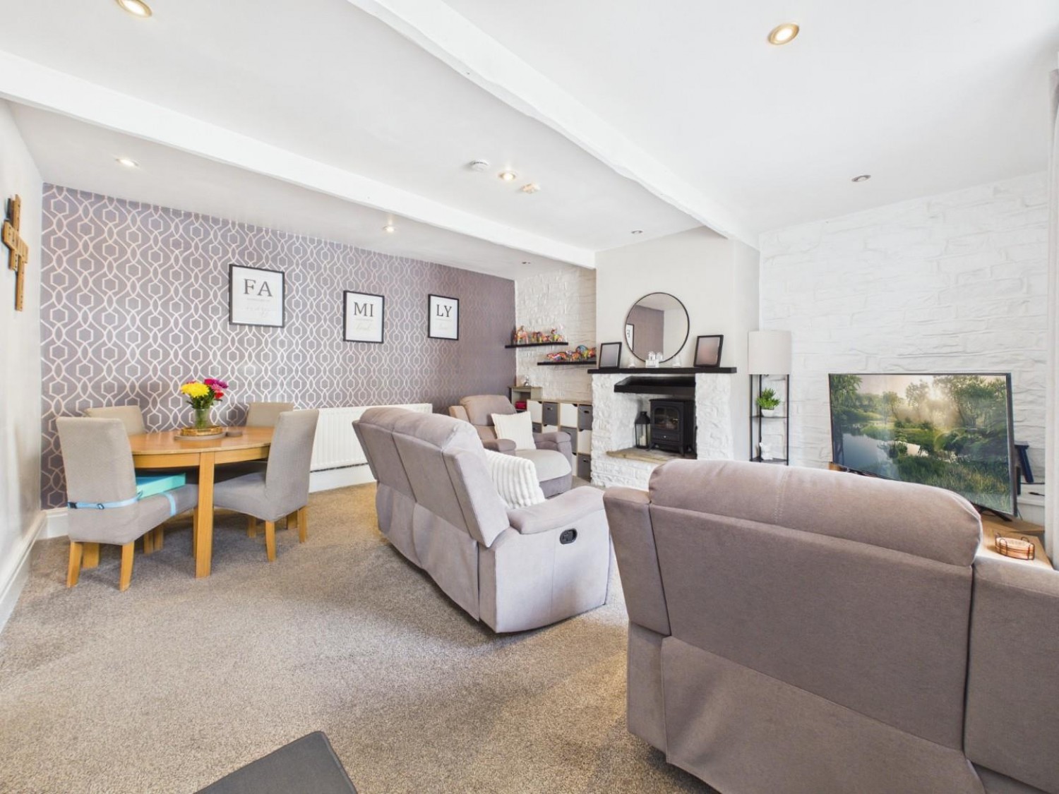 3 bedroom House for sale in Victoria Street, Wilsden, Bradford