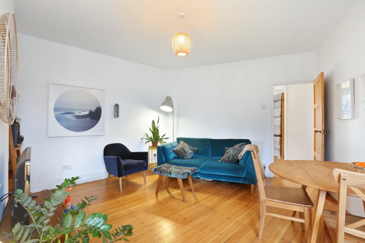 Lilford Road, London, SE5