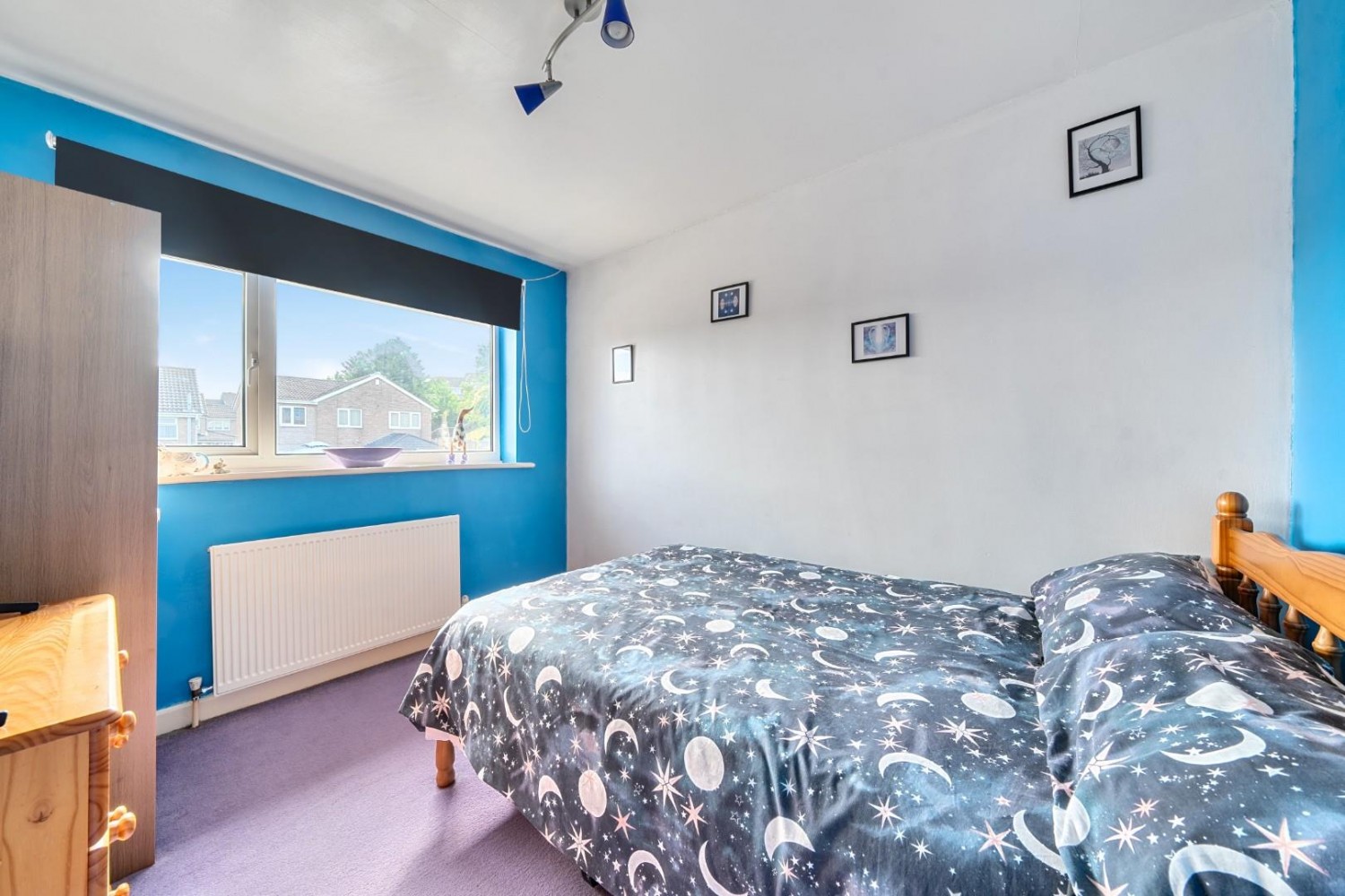 3 bedroom House for sale in Penyghent Close, Chapeltown, Sheffield