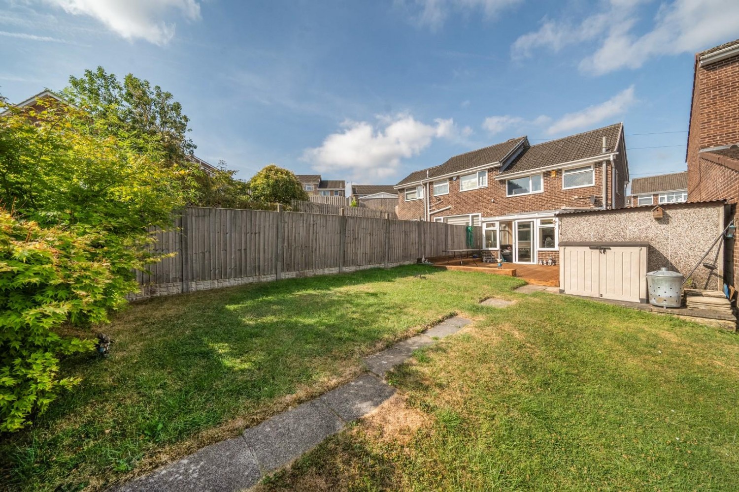 3 bedroom House for sale in Penyghent Close, Chapeltown, Sheffield