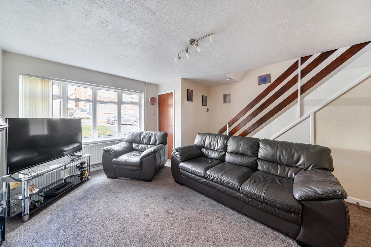 3 bedroom House for sale in Penyghent Close, Chapeltown, Sheffield