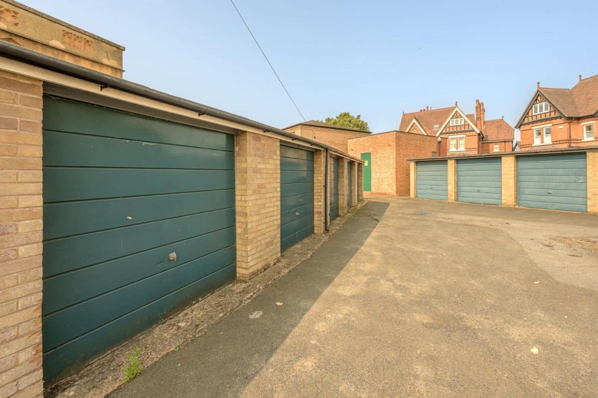 Metchley Lane, Birmingham
