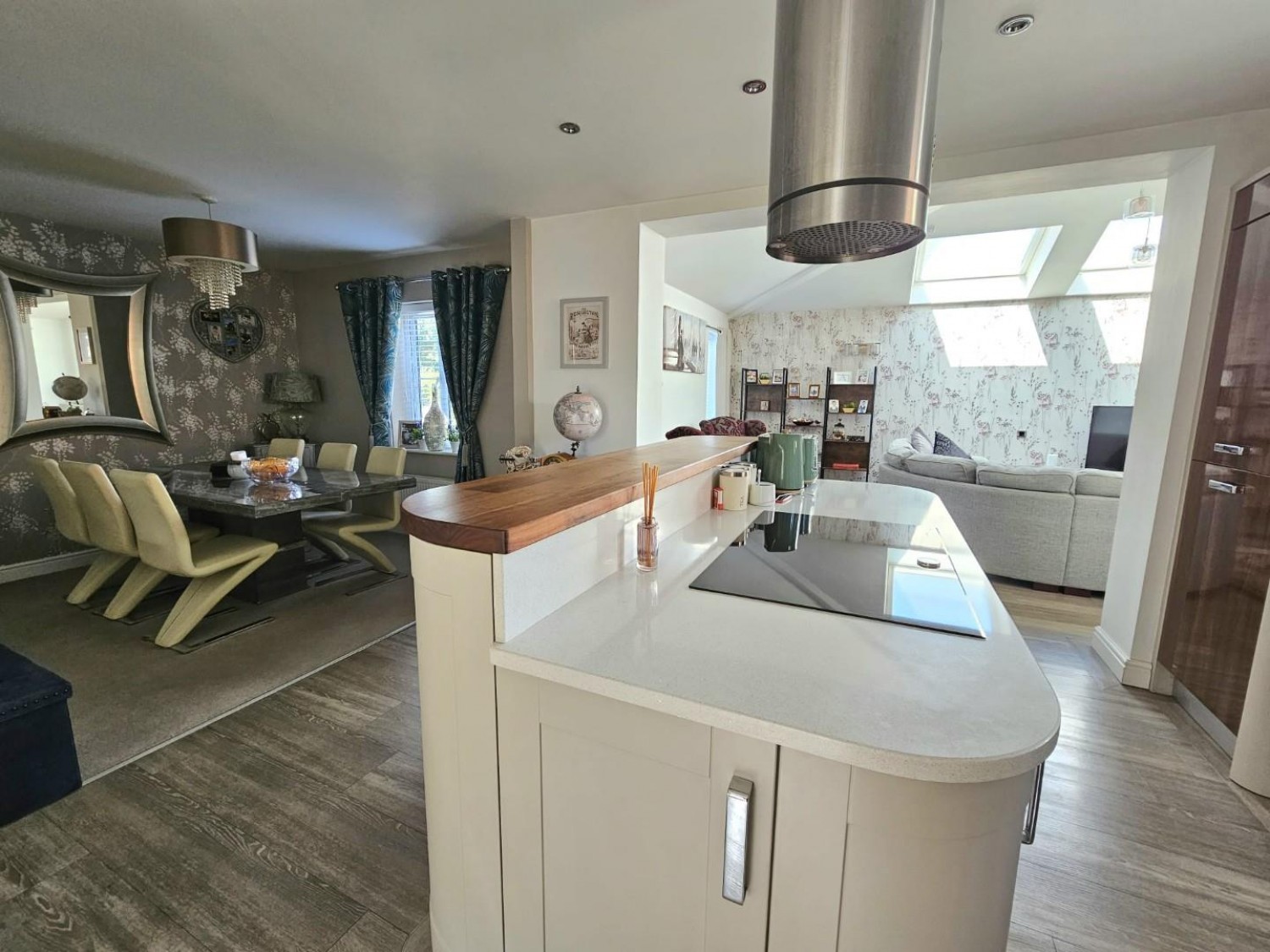 4 bedroom House for sale in Cromwell Close, Newtown, Berkeley