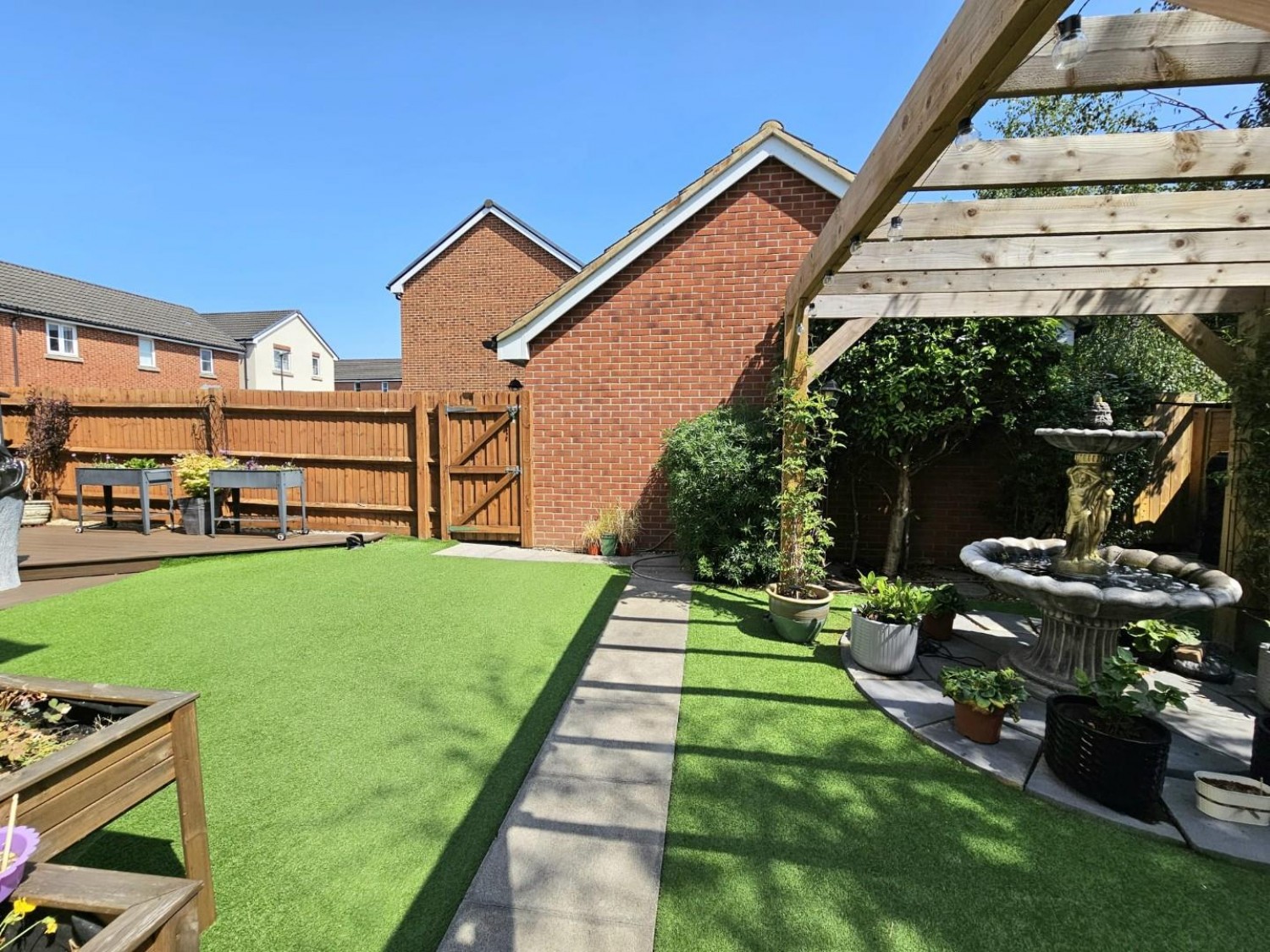 4 bedroom House for sale in Cromwell Close, Newtown, Berkeley