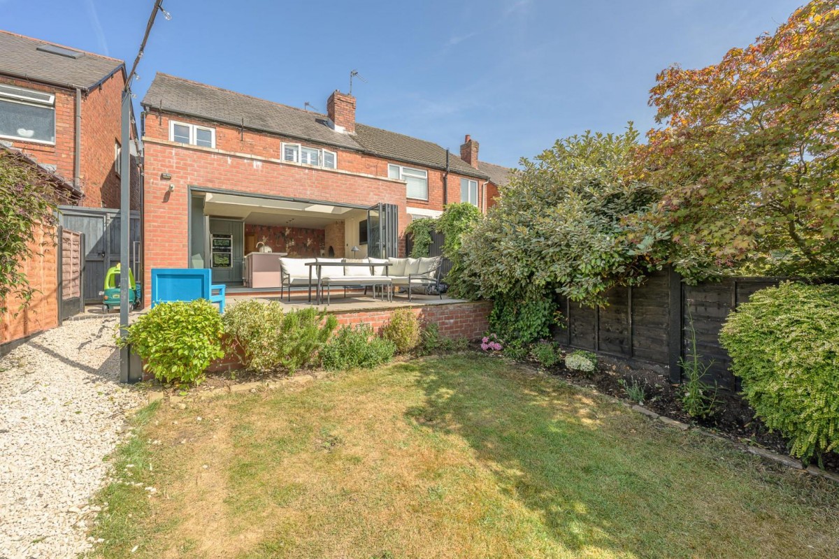 Monmouth Road, Bearwood