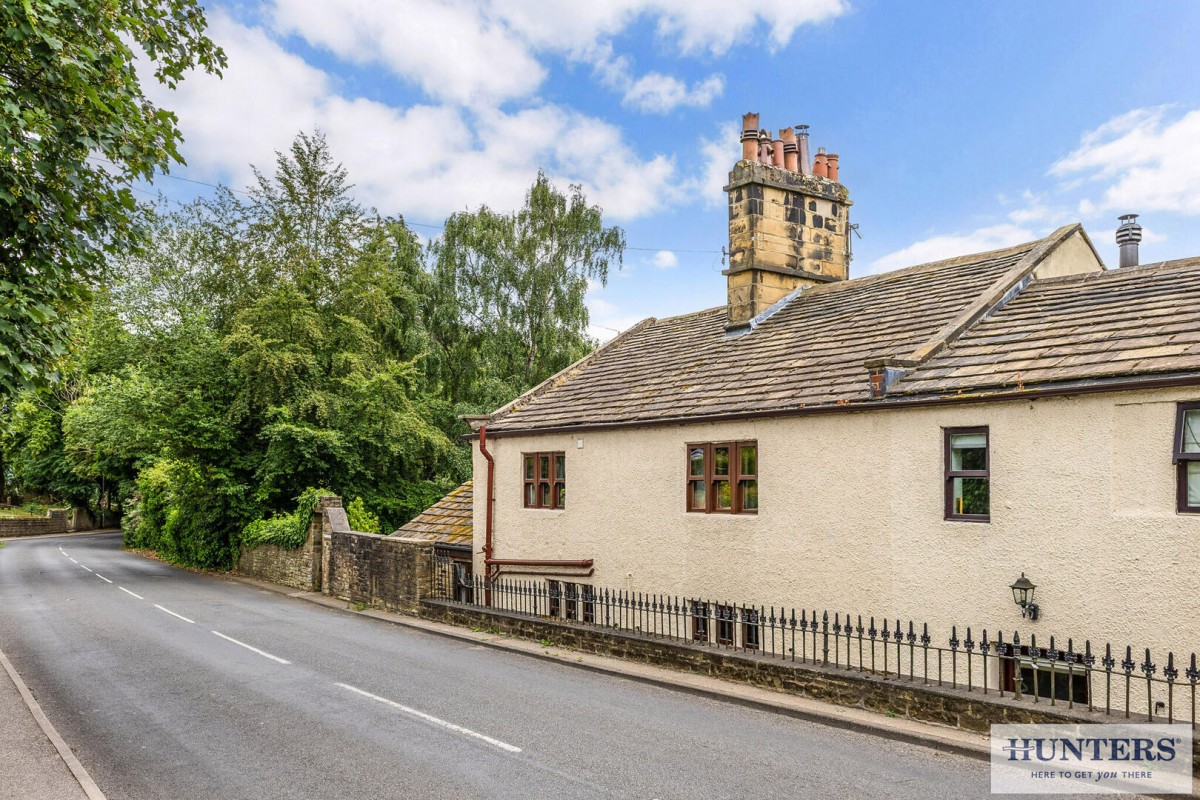 Town Street, Rawdon, Leeds