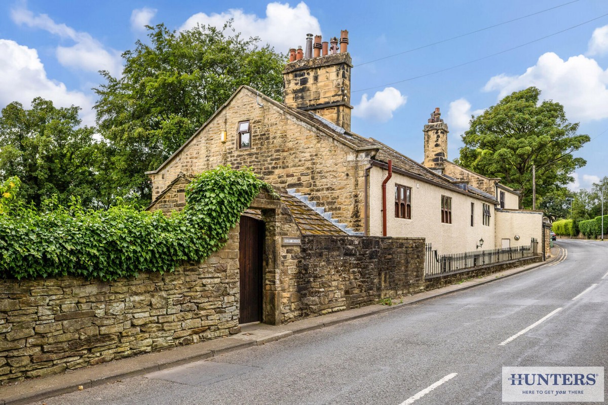 Town Street, Rawdon, Leeds