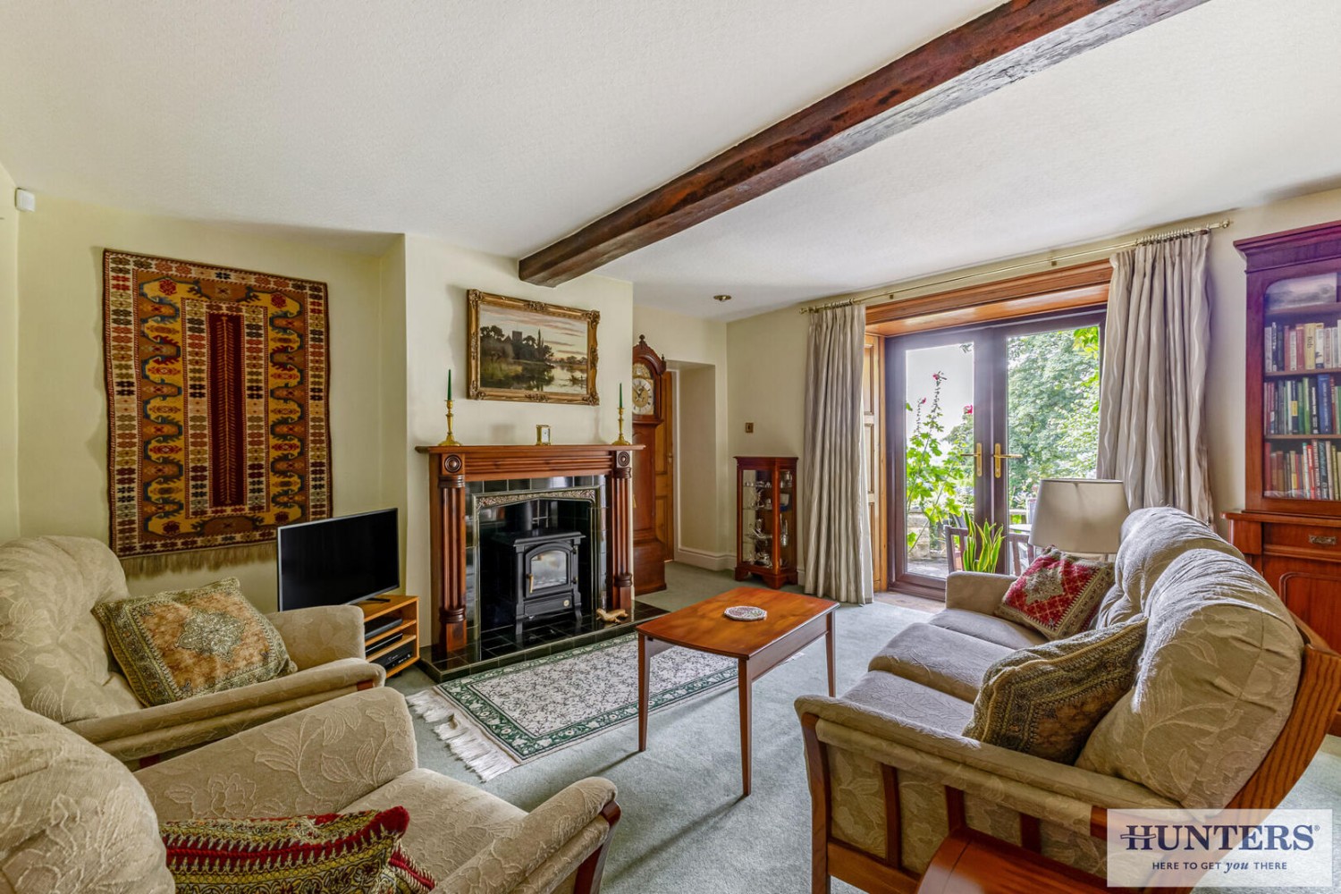 4 bedroom House for sale in Town Street, Rawdon, Leeds