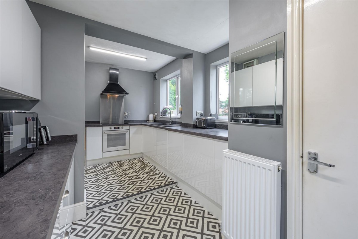 Birchgate, Stourbridge, DY9 8XN