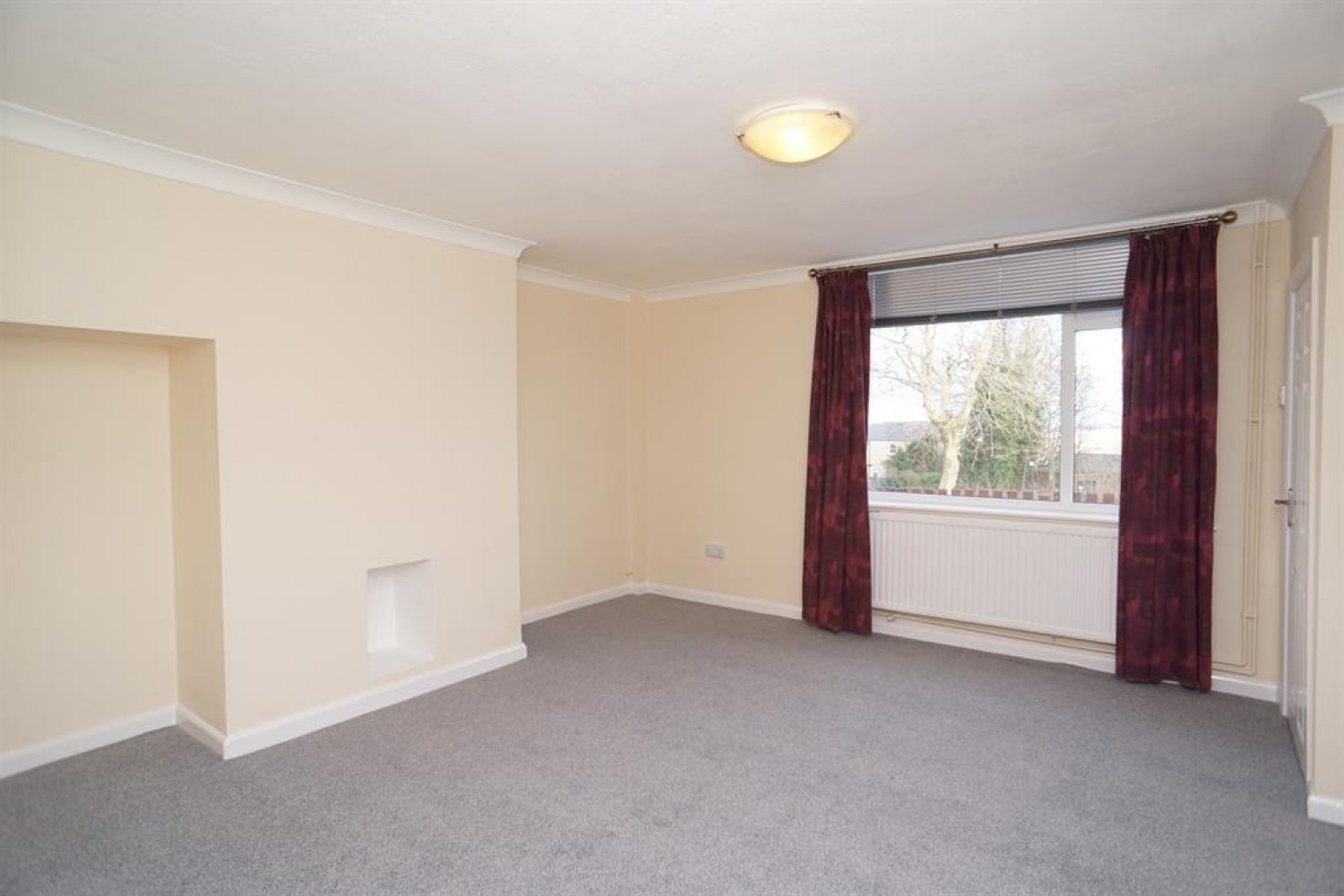 3 bedroom House to let in Heavygate Avenue, Crookes, Sheffield, S10 1QF
