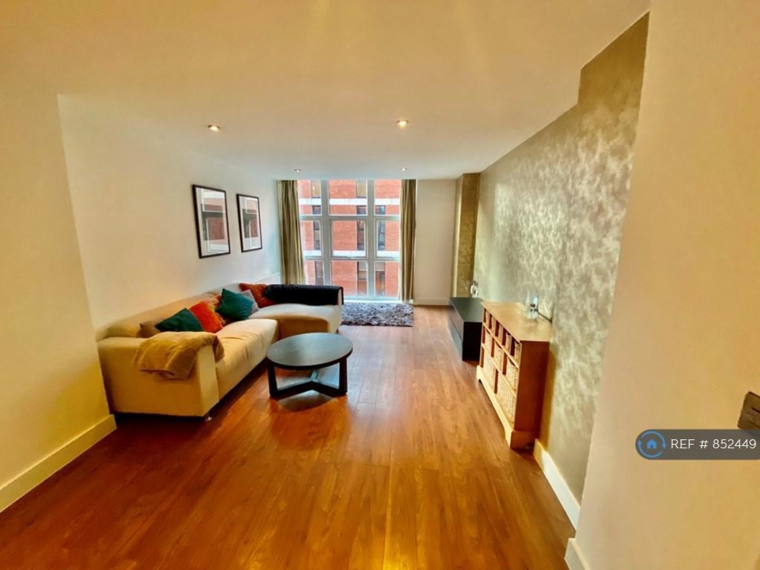 2 bedroom Flat to let in Murray Street, Manchester