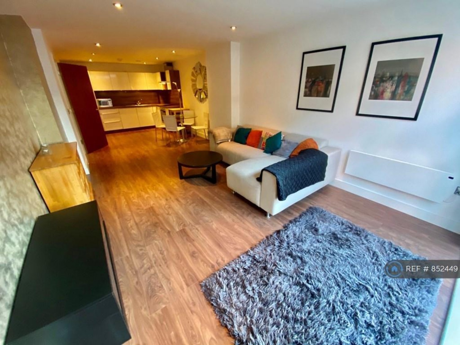 2 bedroom Flat to let in Murray Street, Manchester