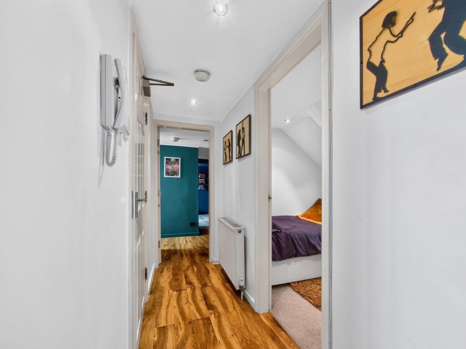 2 bedroom Flat for sale in Holgate Road, York