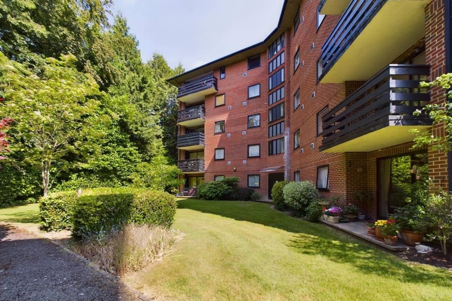 2 bedroom Flat for sale in Chelwood Gate, Glen Eyre Road, Southampton