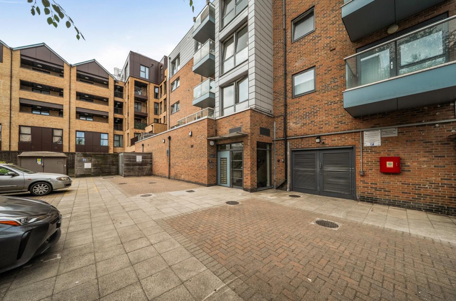 1 bedroom Flat to let in Meadowcroft Mews, George Lane, London, SE6 4AP
