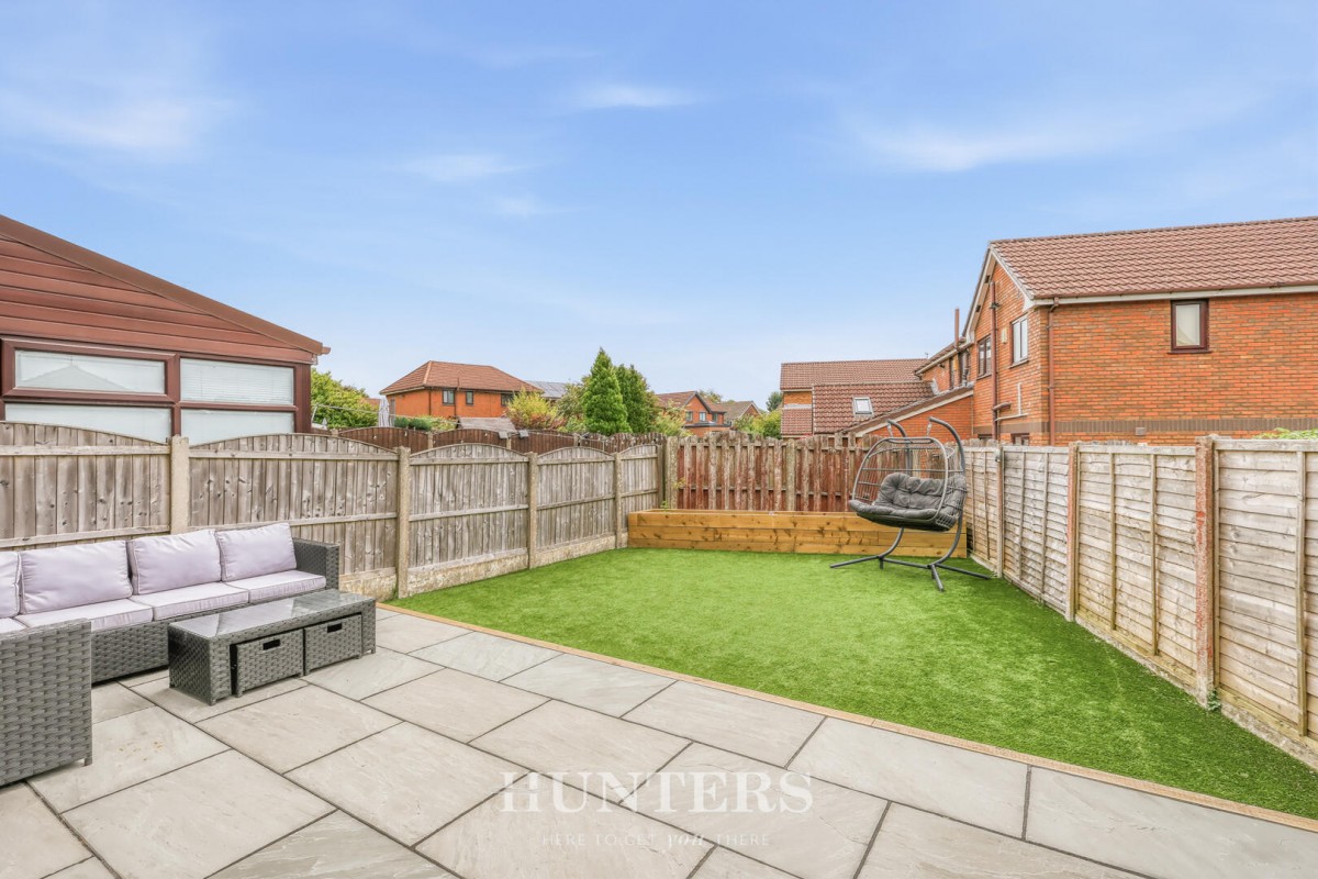 St. Dominics Way, Alkrington, Middleton, M24