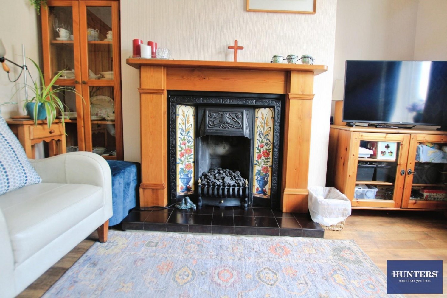 5 bedroom House for sale in Holme Lane Bradford, West Yorkshire, BD4 0QA