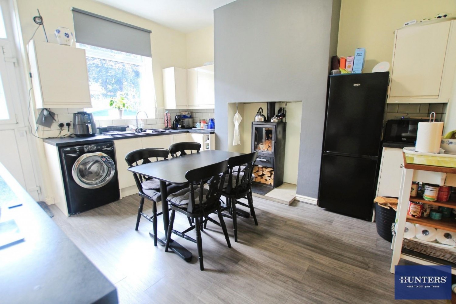 5 bedroom House for sale in Holme Lane Bradford, West Yorkshire, BD4 0QA