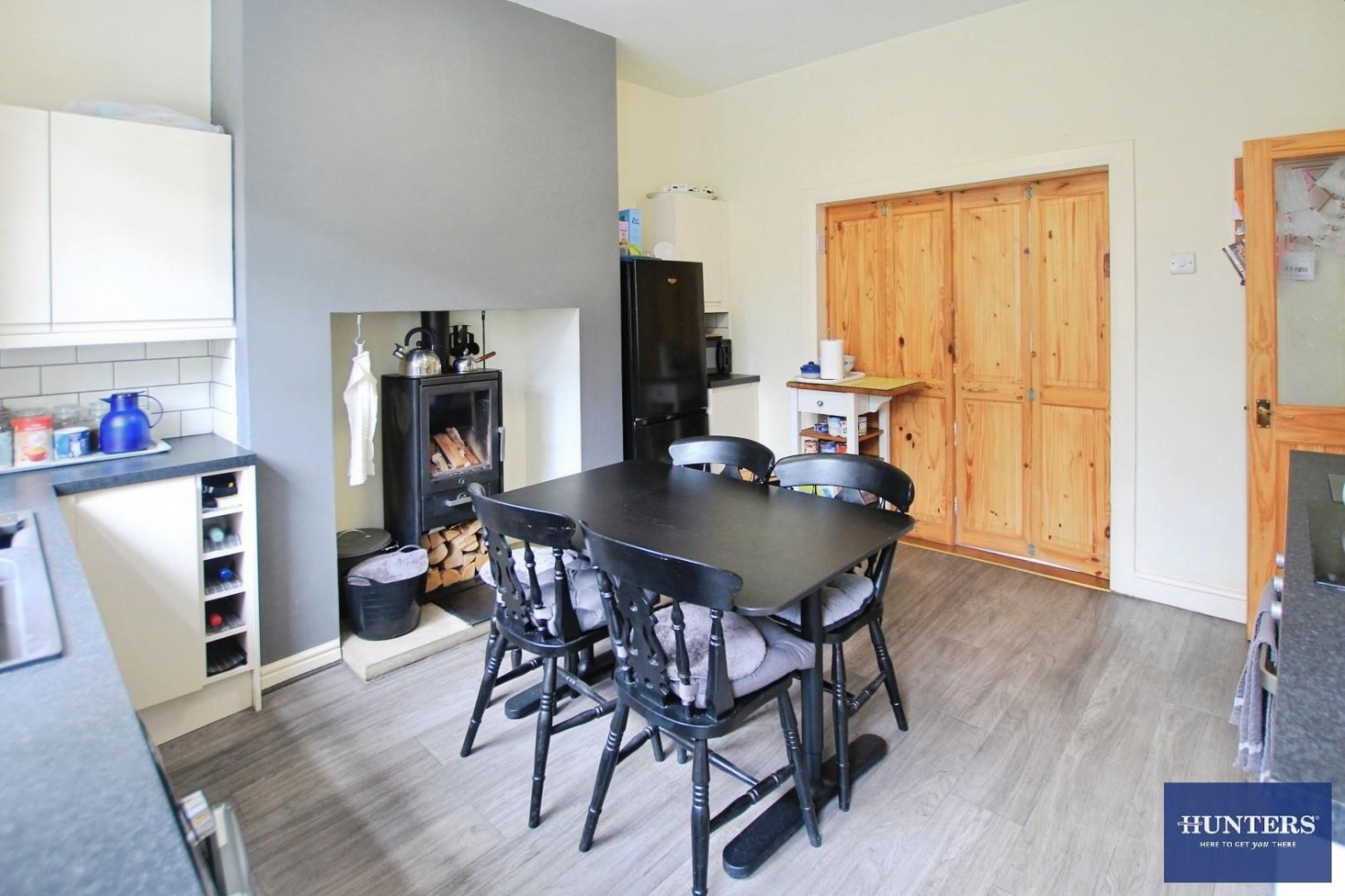 5 bedroom House for sale in Holme Lane Bradford, West Yorkshire, BD4 0QA