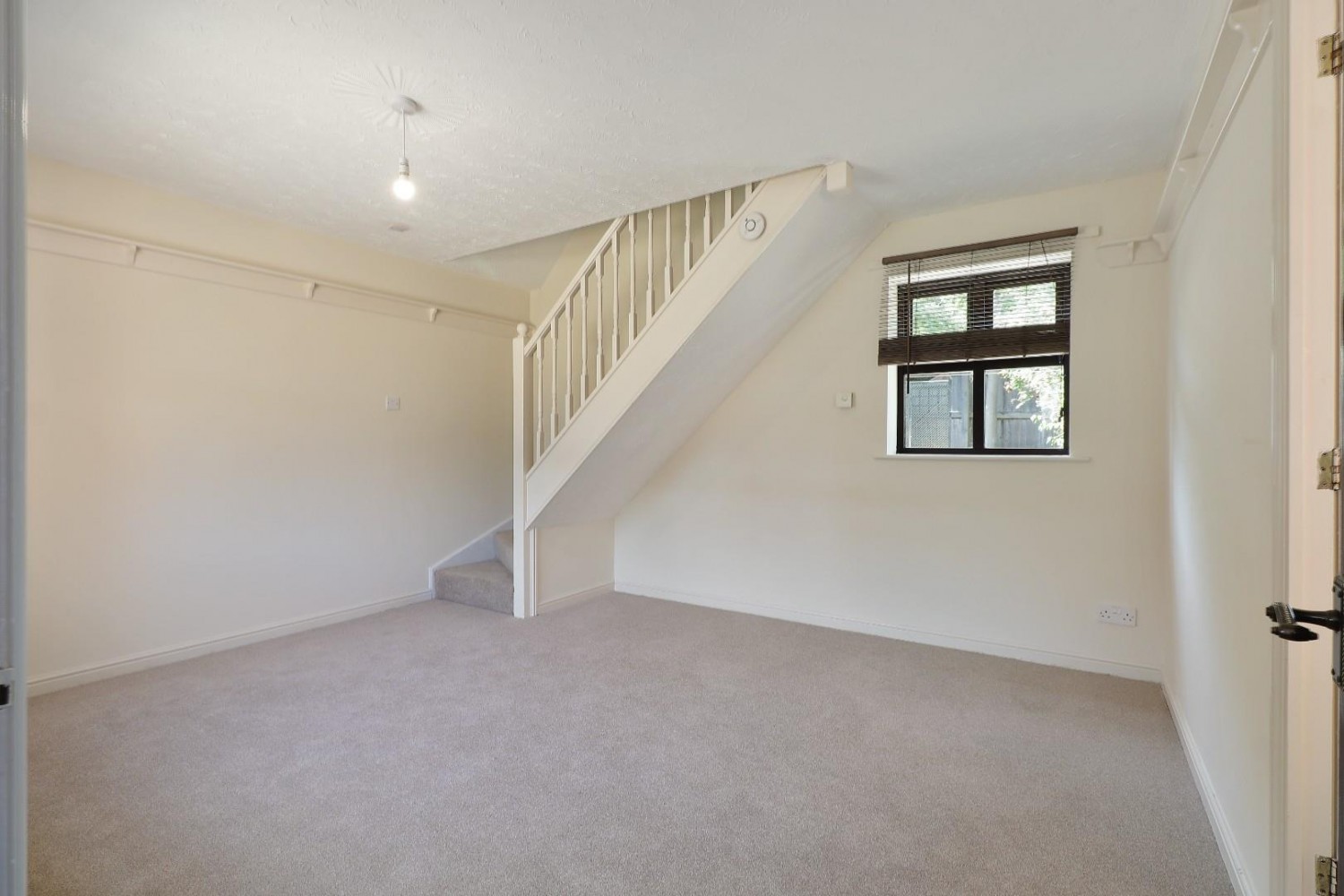 2 bedroom House for sale in Midvale Close, Upperthorpe, Sheffield