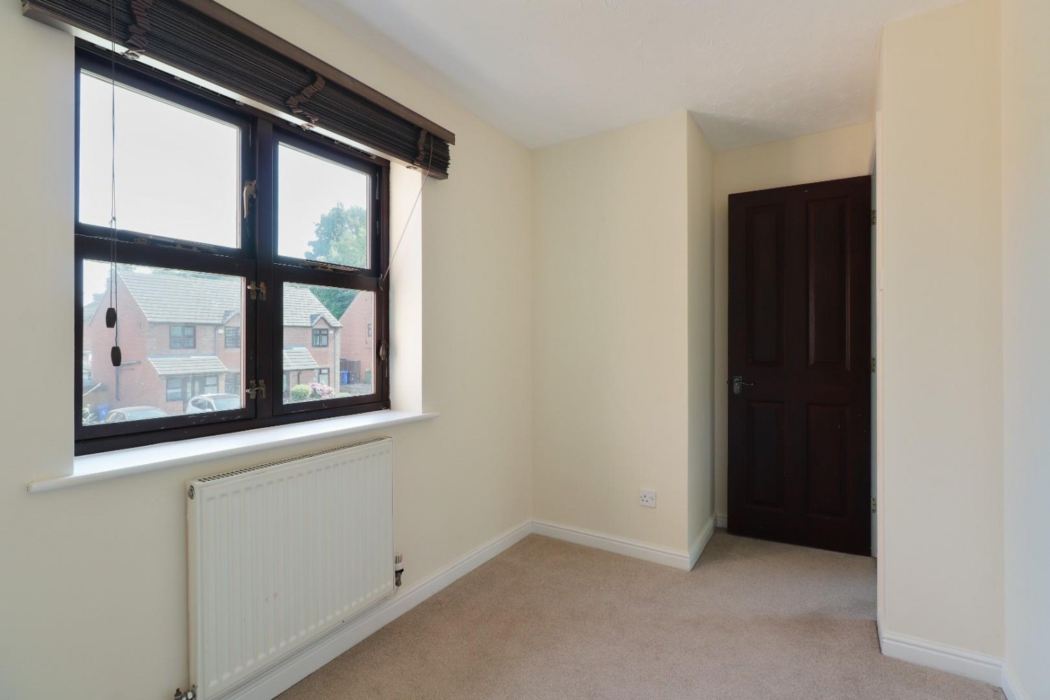 2 bedroom House for sale in Midvale Close, Upperthorpe, Sheffield