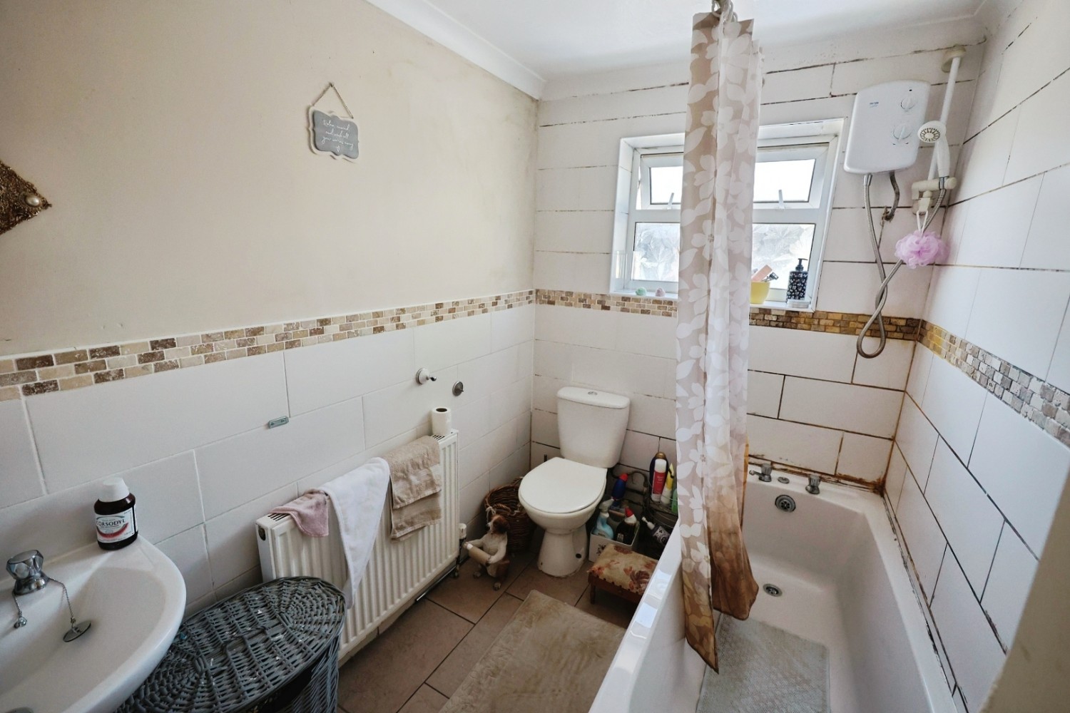 2 bedroom House for sale in Ramshaw Row, Ramshaw, Durham