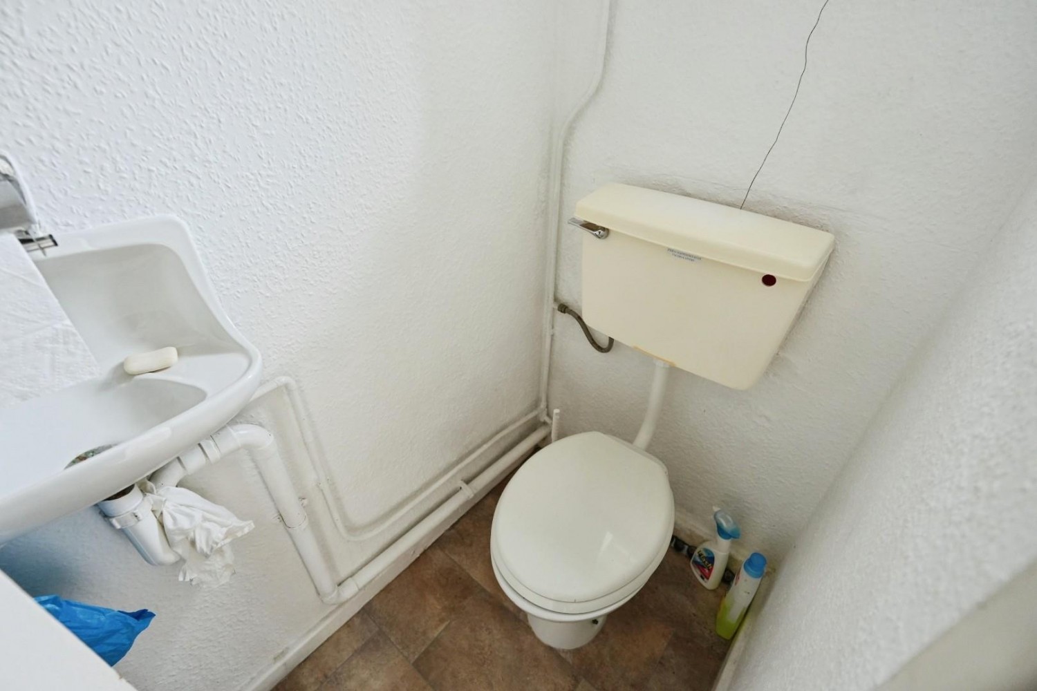 3 bedroom House for sale in Hillend Place, Manchester
