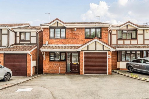 Fernhurst Drive, Brierley Hill, DY5 4PU