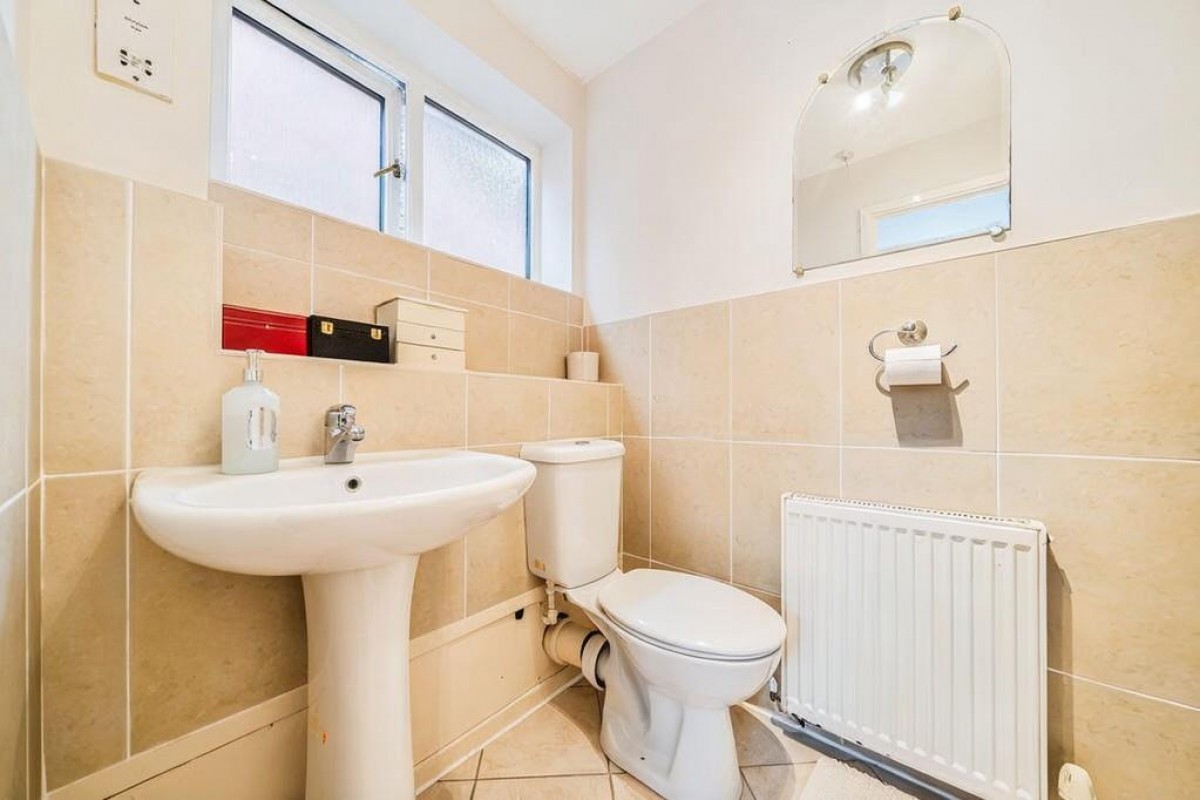 Fernhurst Drive, Brierley Hill, DY5 4PU