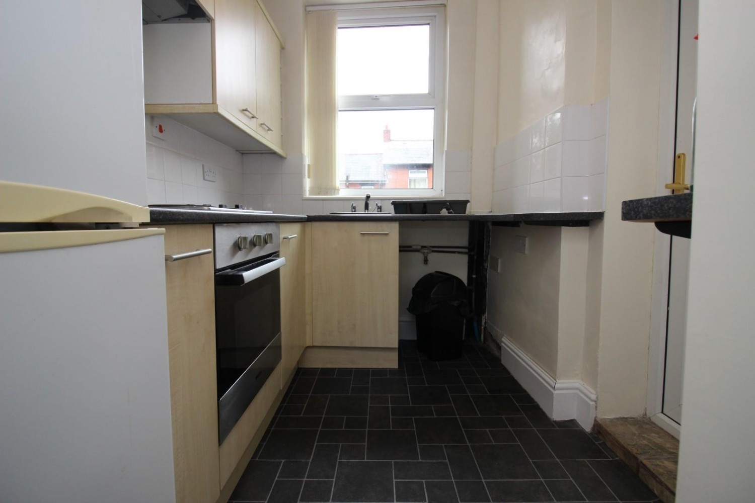 2 bedroom House to let in Reservoir Street, Darwen
