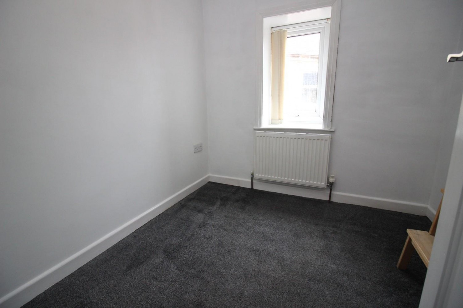 2 bedroom House to let in Reservoir Street, Darwen