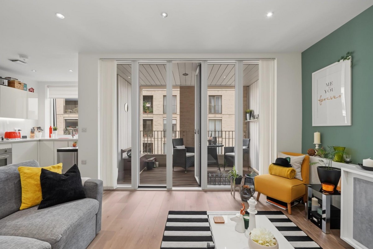 Casbeard Street, London, N4