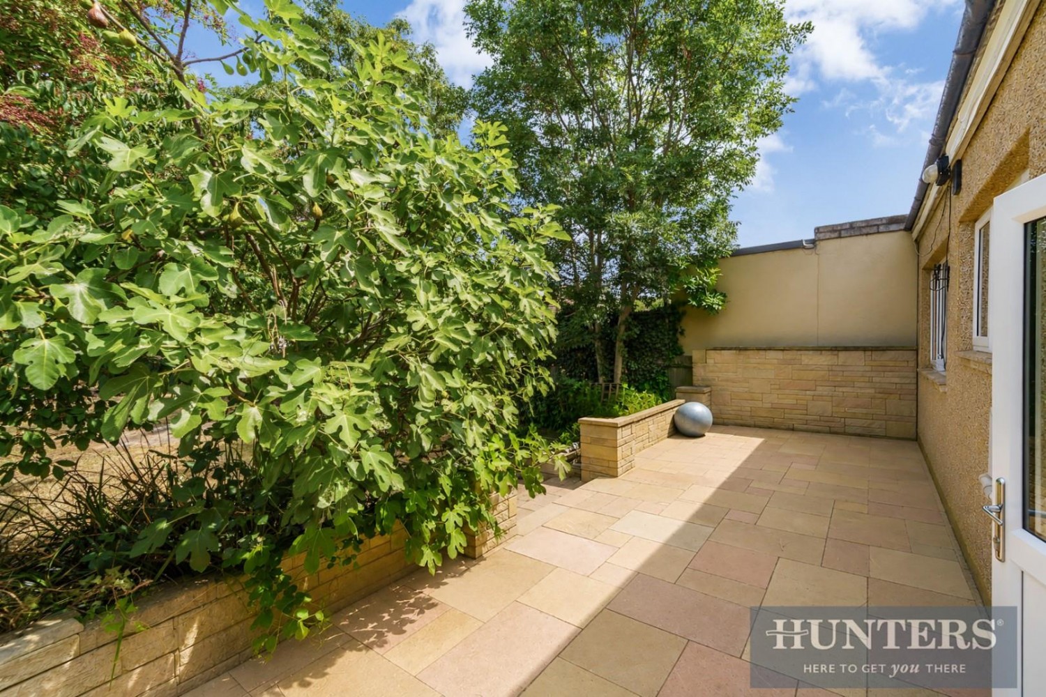 3 bedroom House for sale in Courtenay Road, Worcester Park.