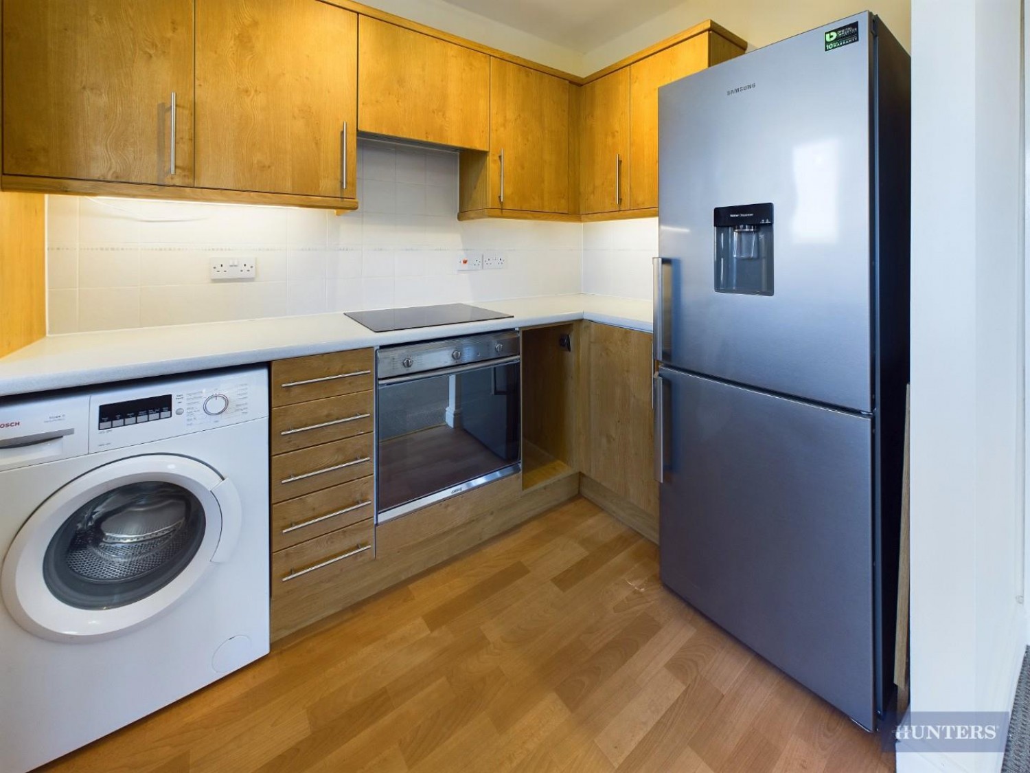2 bedroom Flat for sale in Ingle Close, Scarborough